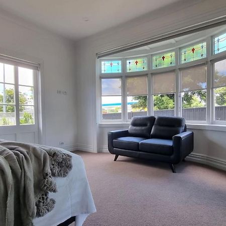 Central Auckland 5-Bedroom Villa With Free Parking エクステリア 写真