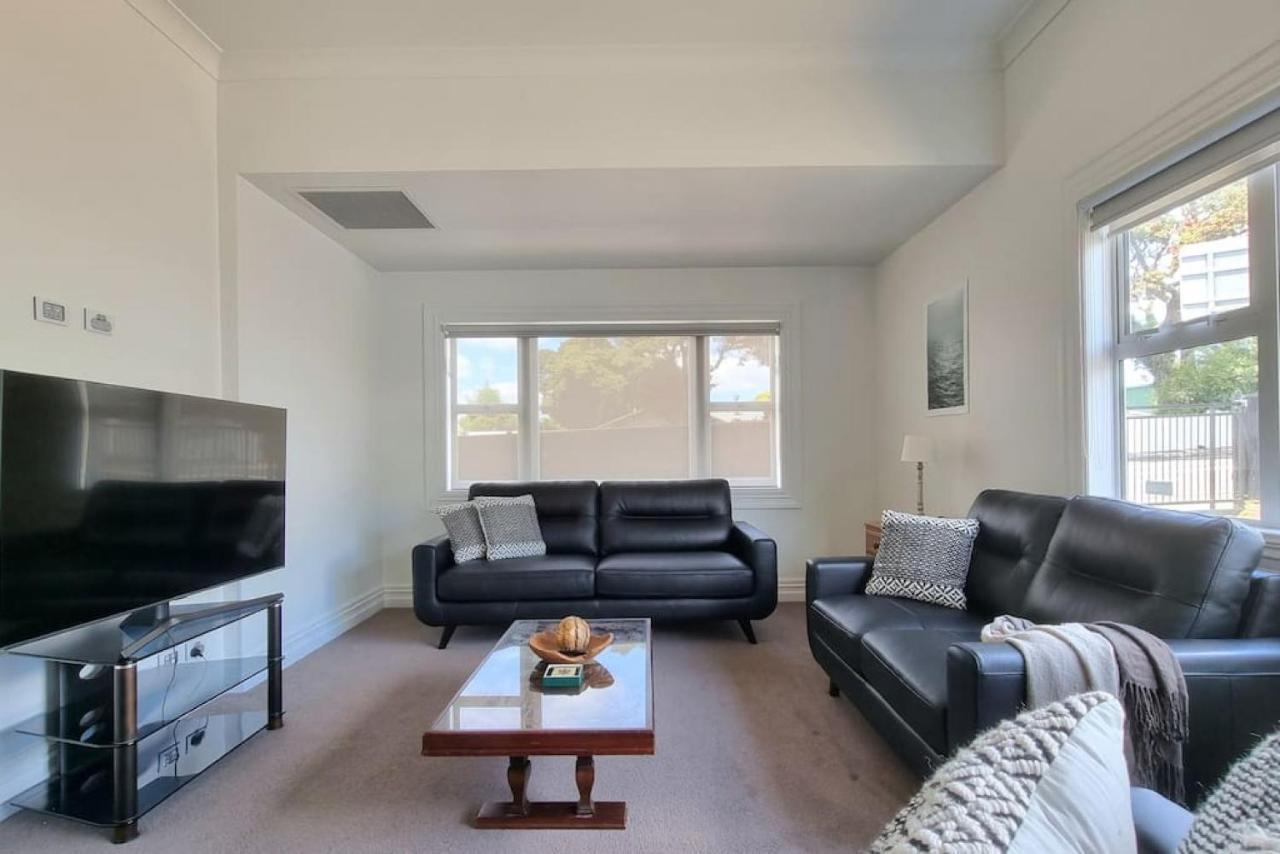 Central Auckland 5-Bedroom Villa With Free Parking エクステリア 写真