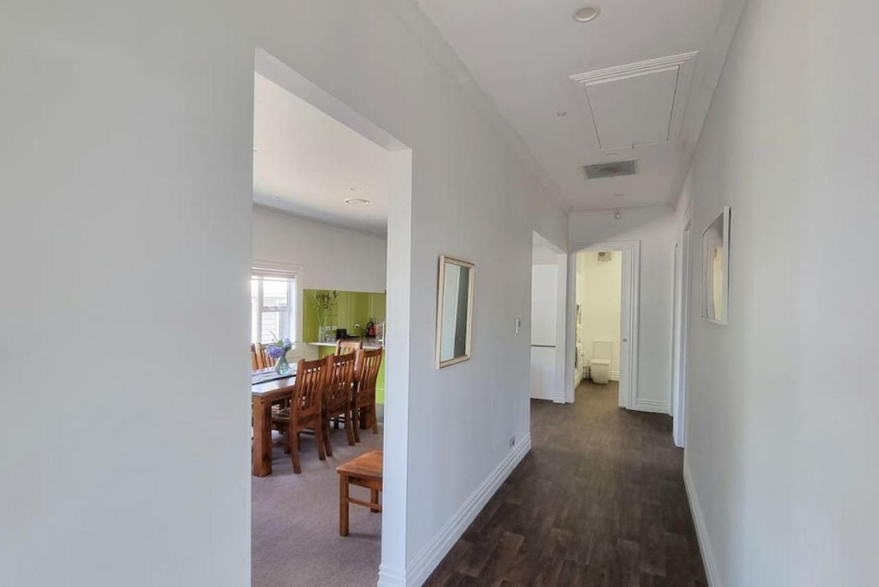 Central Auckland 5-Bedroom Villa With Free Parking エクステリア 写真