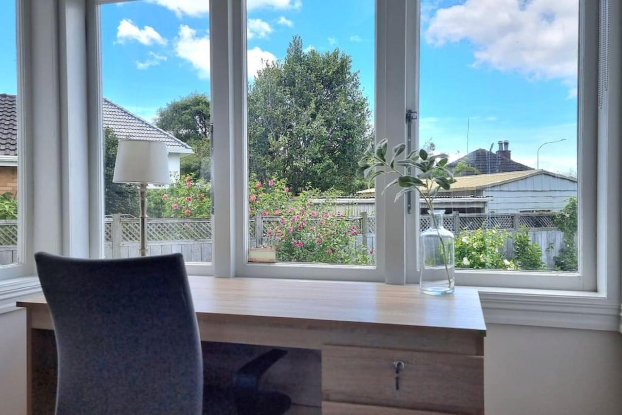 Central Auckland 5-Bedroom Villa With Free Parking エクステリア 写真